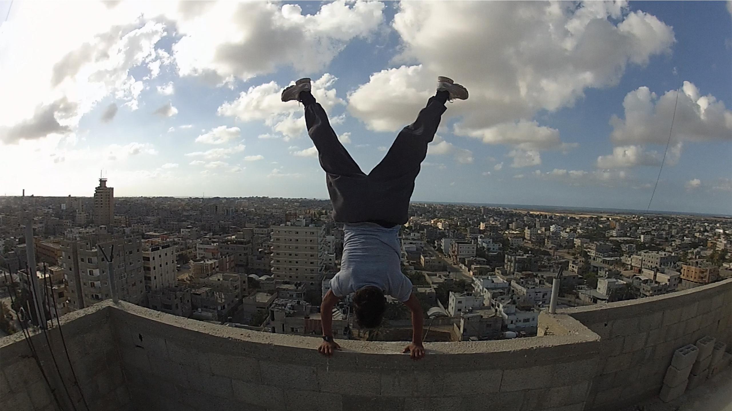 Yalla Parkour  (Tal: Arabiska) (Text: Svenska)