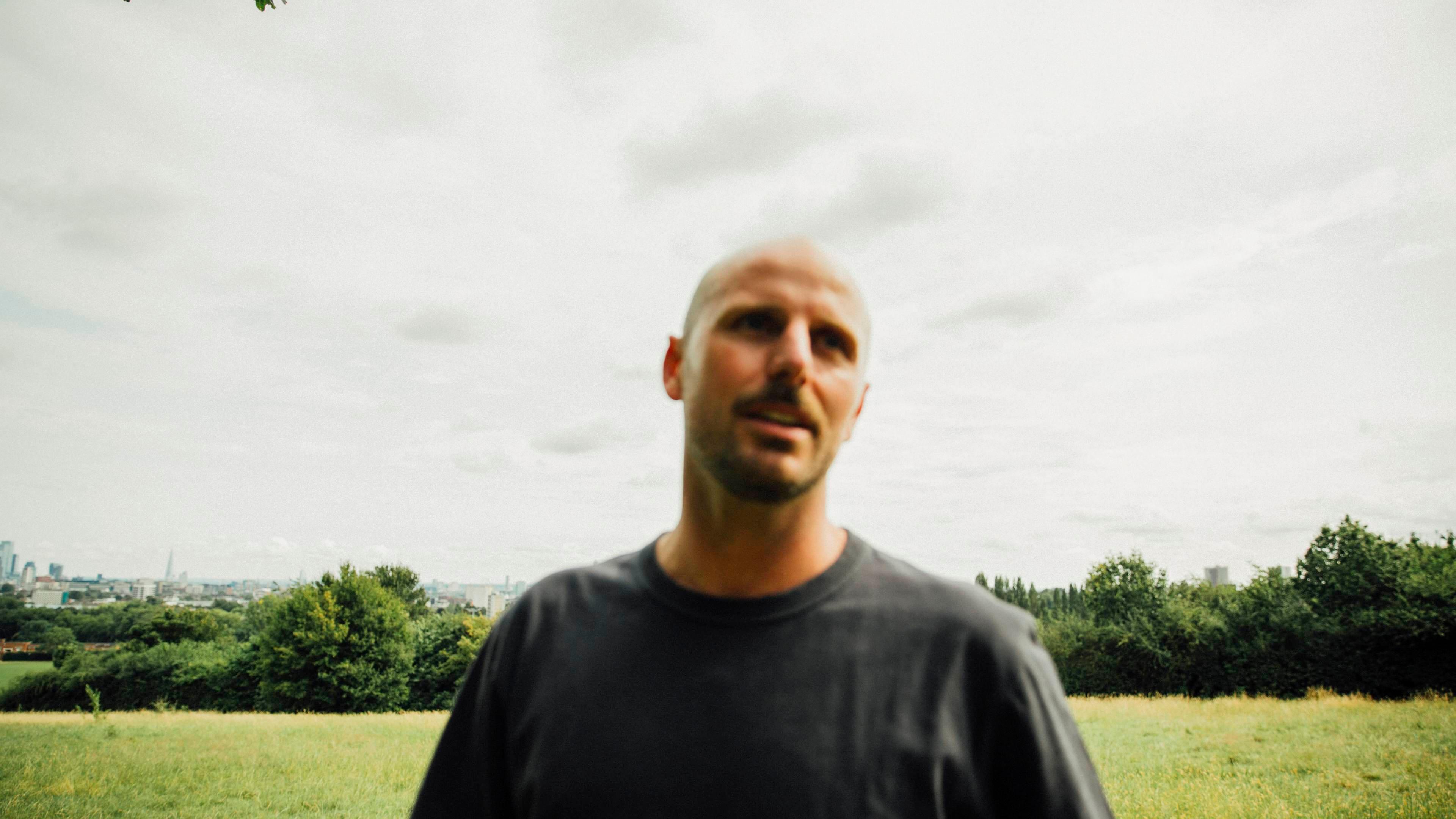 PåskeFrædag: Midland (DJ) + Finnebassen