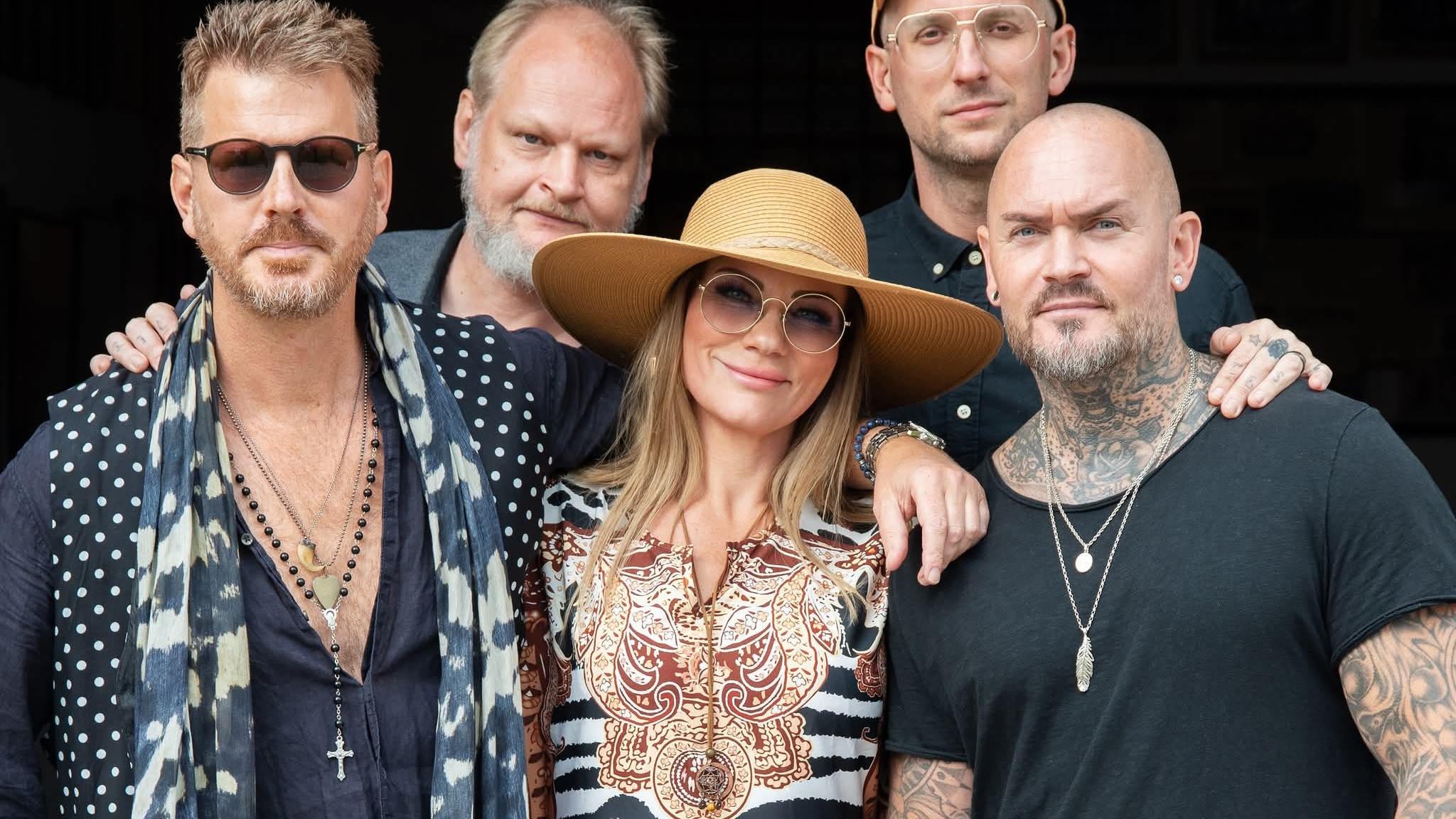 Jenny Blue & The Tombstone Shadows