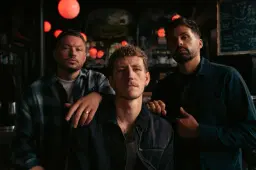 Nathan Evans and The Saint PHNX Band