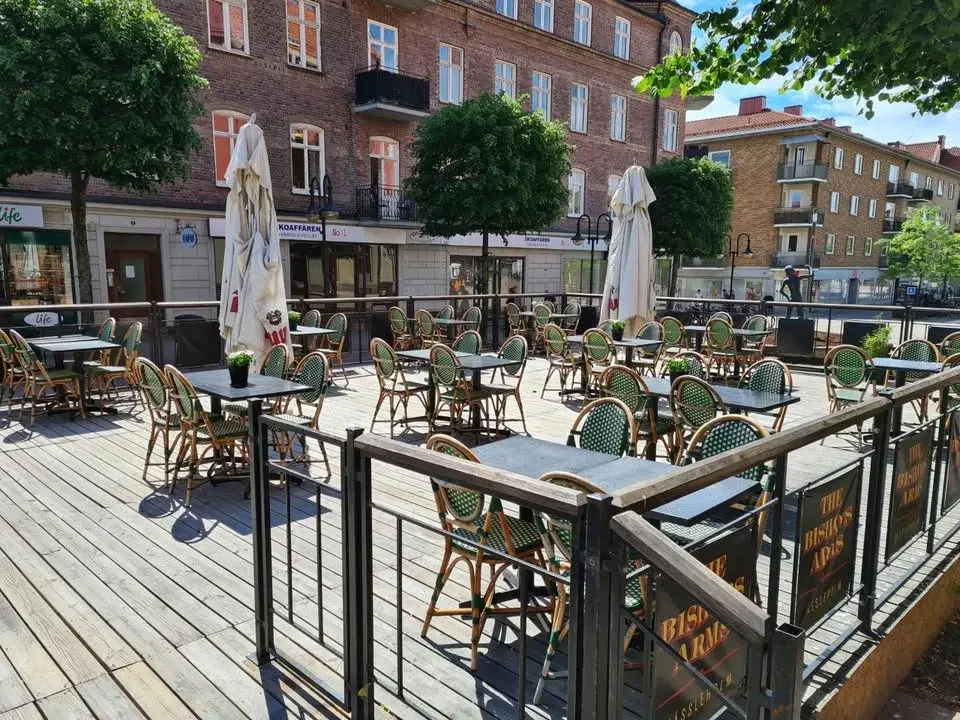 Uteserveringen kommer upp