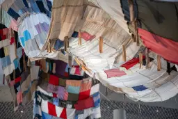 Kunstprosjektet «re-(t)exHile» inviterer til en kollektiv aksjon i Oslo Rådhus