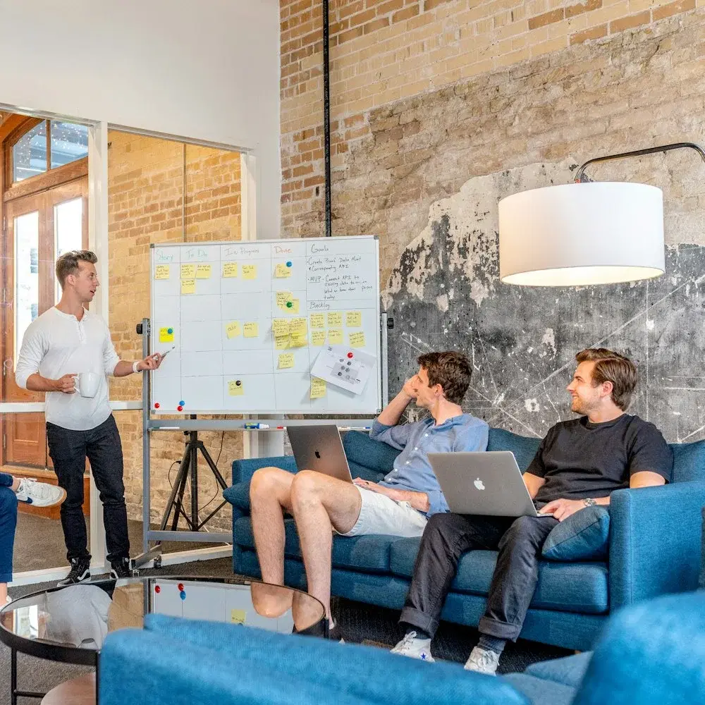 Sales Lab | founder early e growth stage |