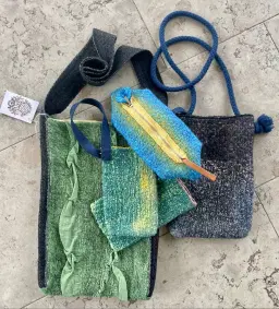 Ihålig form i ull – skapa en liten väska, necessär eller etui i tovningsteknik