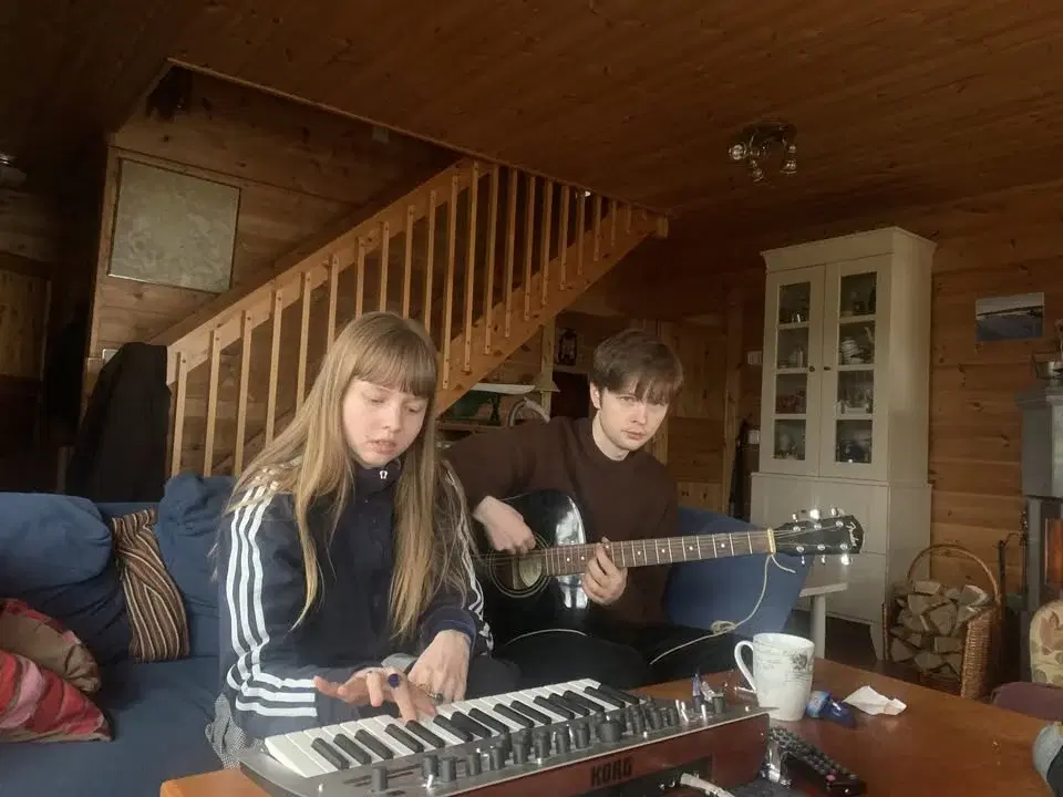 Plåster - Lugna låtar på Larrys