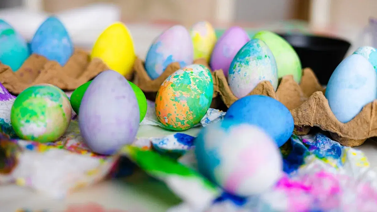 Family Easter Painting