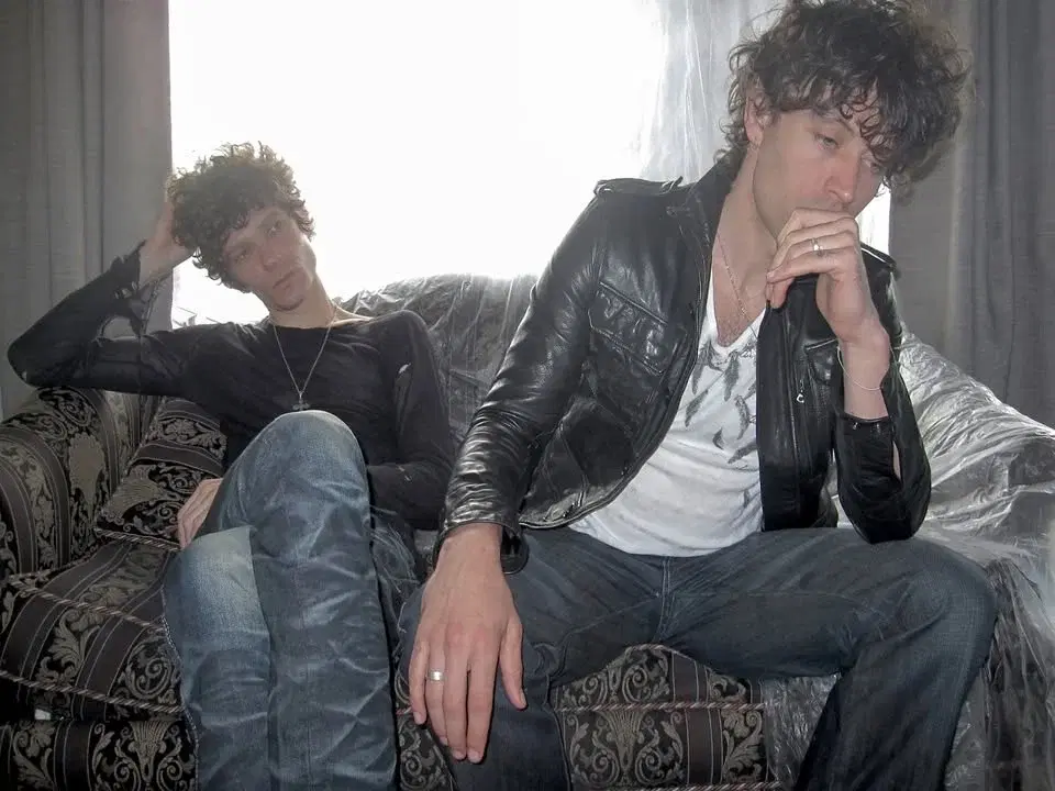 HighSchool with Touching Ice