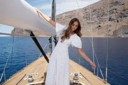 MandiBreeze Archive sale