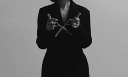 Lucrecia Dalt + Marielle Jakobsons