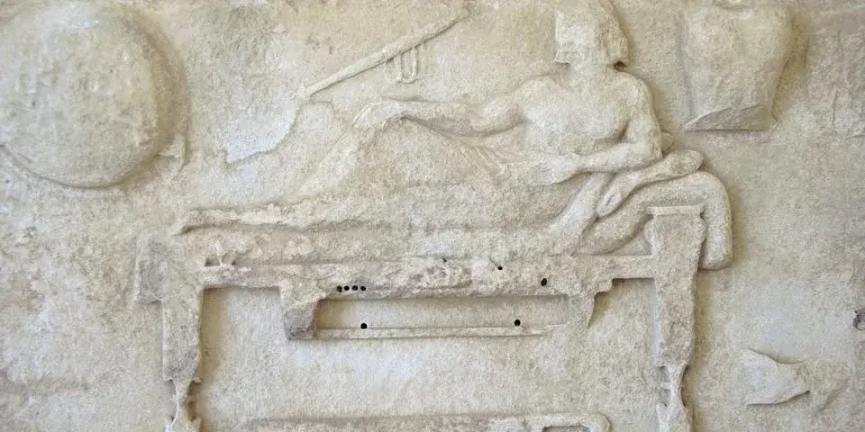 Archilochus’ Fragments: Ancient Greek Poetry Meets Modern Sound