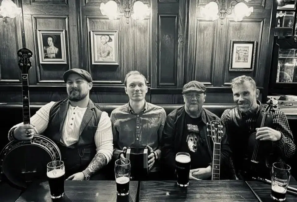 Irländskafton med Tullamore Brothers