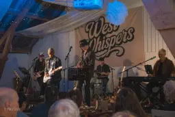 Live pÄ VÀsterport