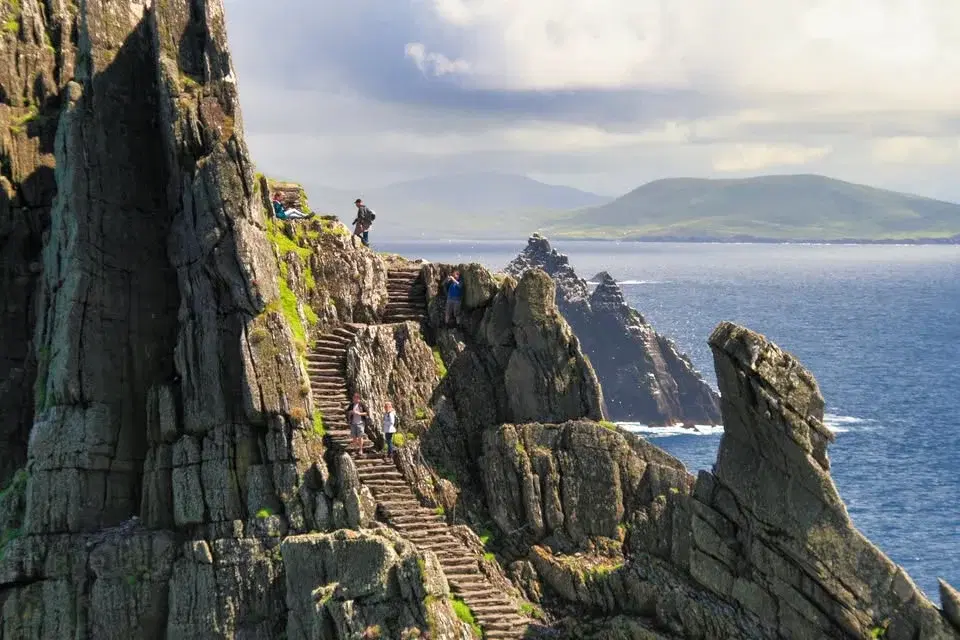 Írországi kalandok - Jedik, kolostorok, whiskey és a legmagasabb csúcs...