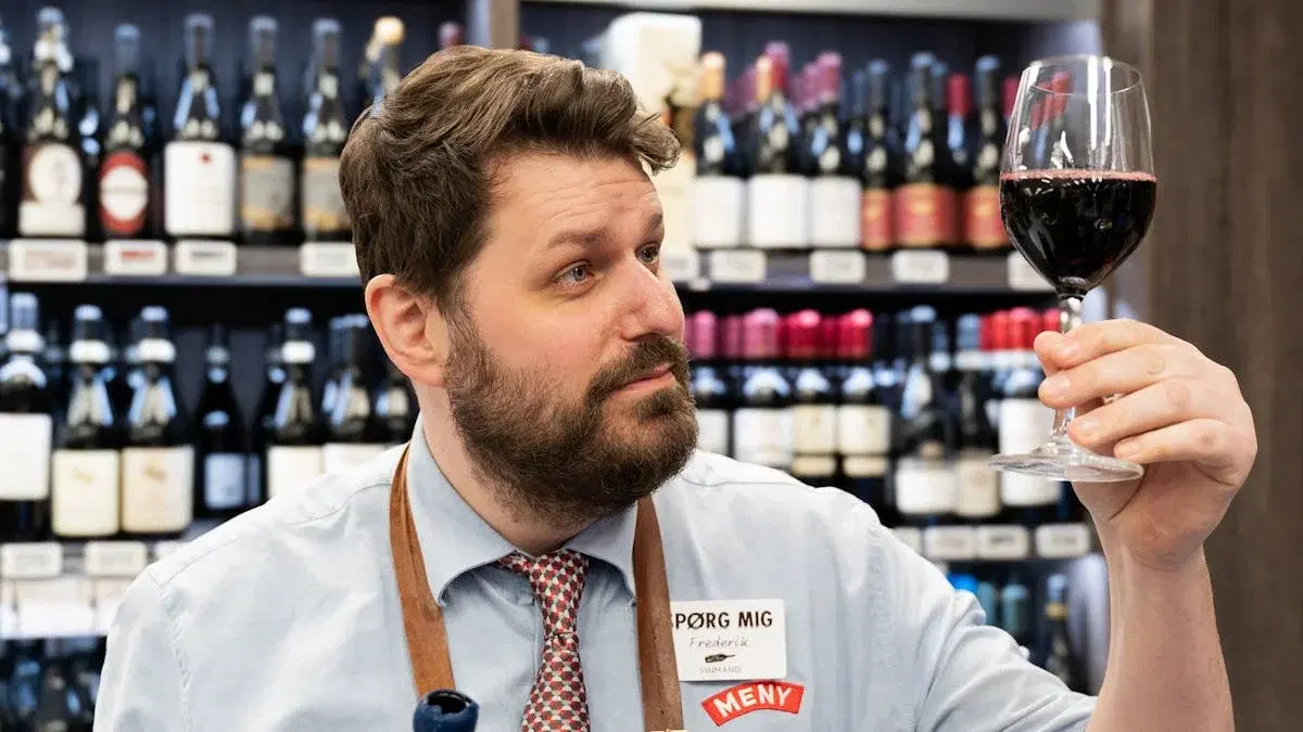 Vinaften MENY x Strandgaarden Vin