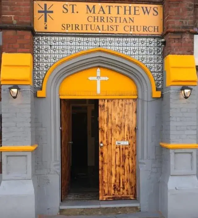 Free Entry to Our Day of Readings, Hands on Healing, Stalls (lots of goodiesđ)