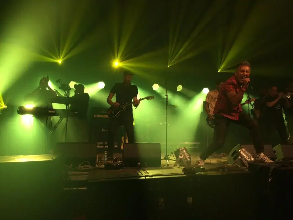 KING PRAWN, Call me Malcolm, Andy B and the World, The Guillotines, Tensr, Hot Squash , Fidget ..