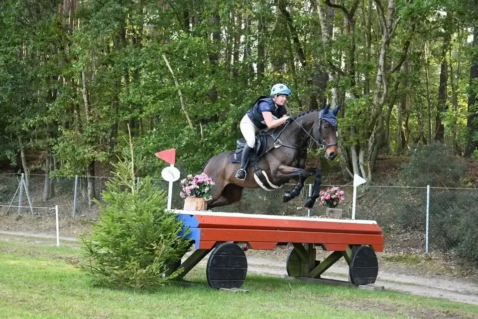 TWESELDOWN XC CLINIC