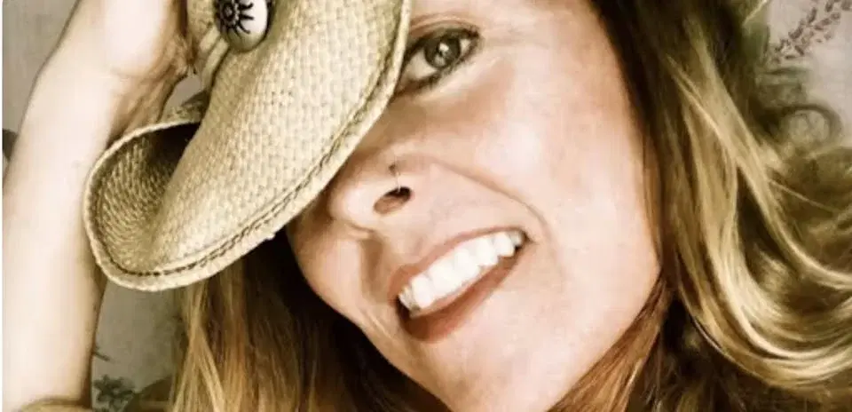 Rachel Harrington with Kora Feder