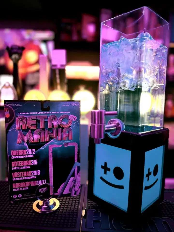 RetroMania För- och Efterfest på Kappa Bar