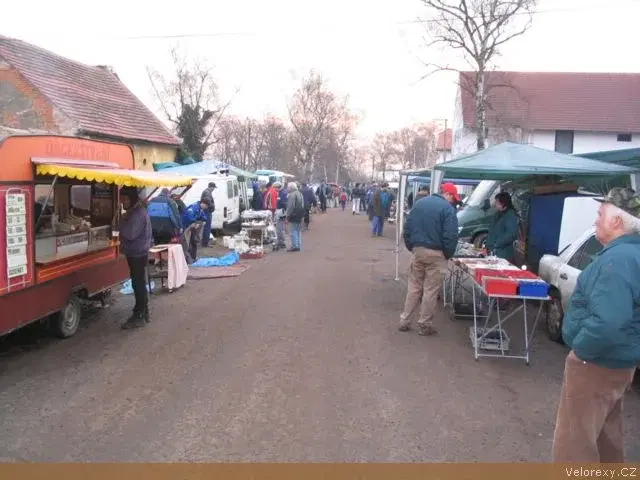 Auto moto velo burza v Hobšovicích