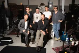 Augustifamiljen live i The Post Bar!