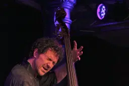 Stephan Crump âą Solo @ Bird & Beckett