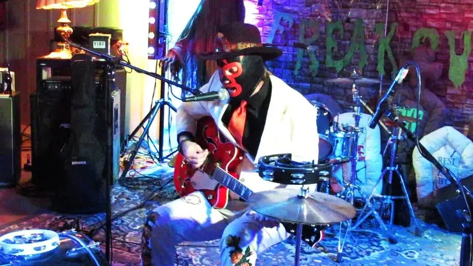SPRING EQUINOX WILDIN' w/ Cincinnati Beer Gut, the One-Man Masked Band! w/ The Pooks, Ryder (NYC)