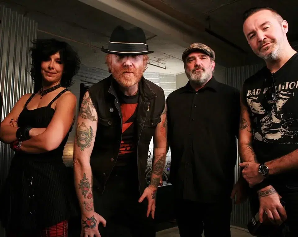 The Mahones (CAN) + support | Rock Café Prague