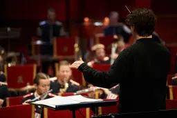 Arméns musikkÄr dirigeras av KMH-studenter