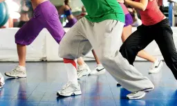 Zumba Lördagar i Hägerneholmshallen