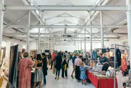 FÄRGFABRIKEN VÅRMARKNAD