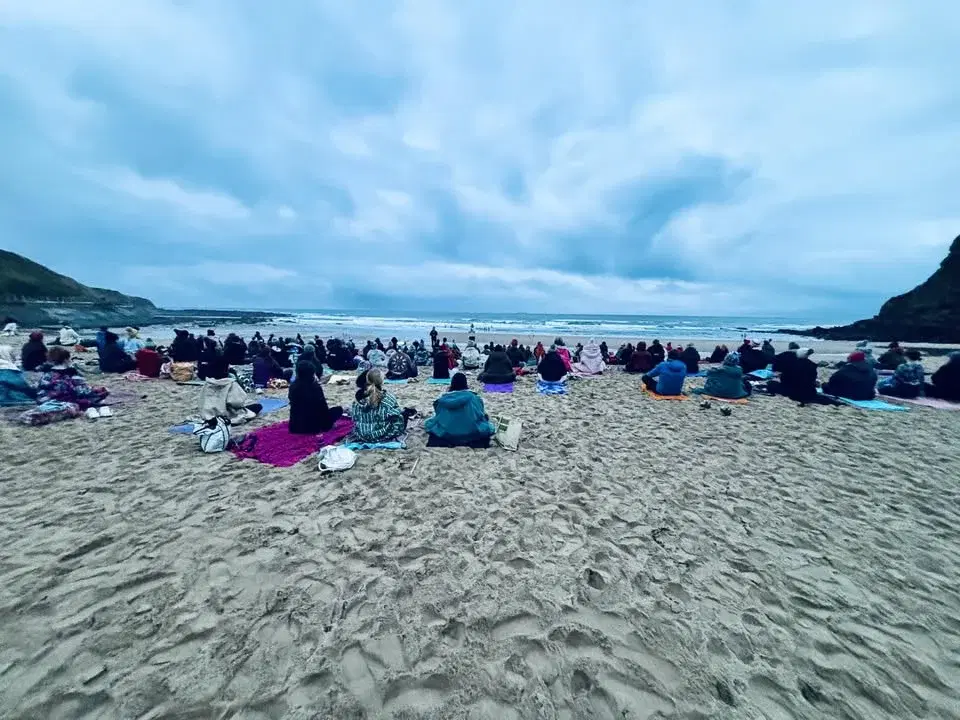 Shore Spring Equinox - Sunrise to Sunset