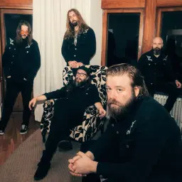 Out of Step presenterar: Huggorm + Support