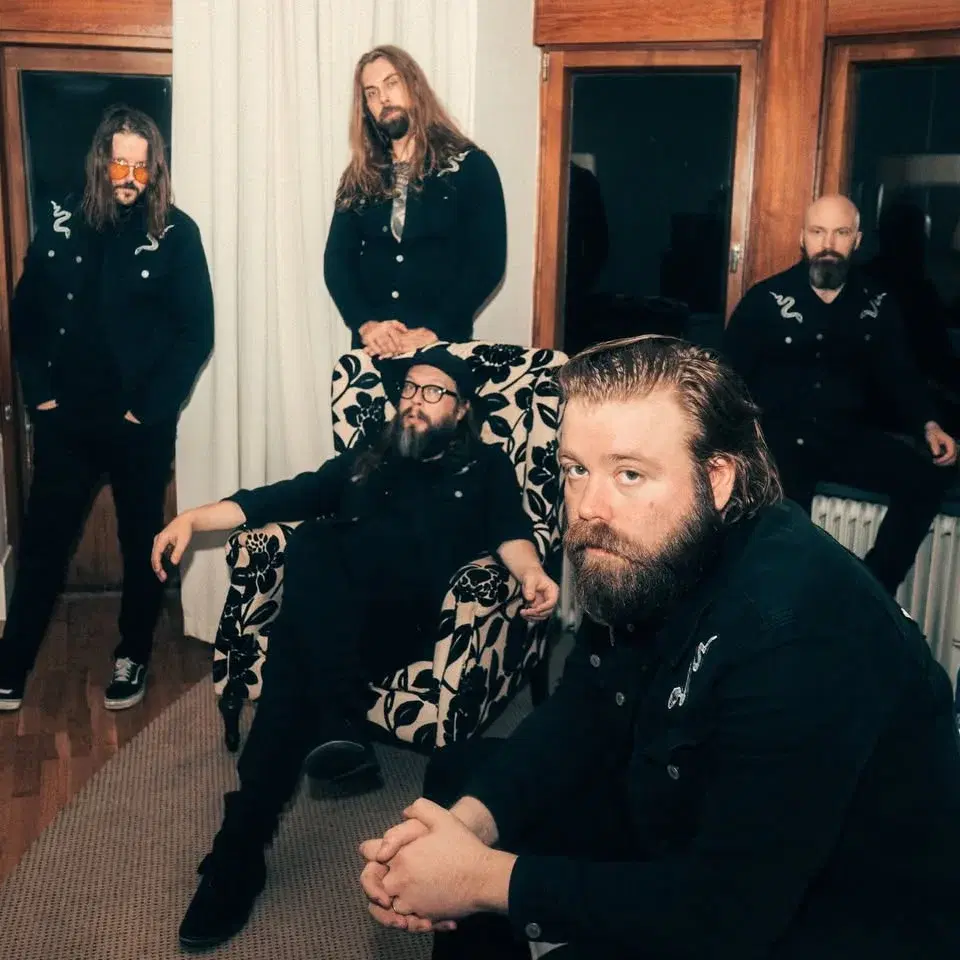 Out of Step presenterar: Huggorm + Support