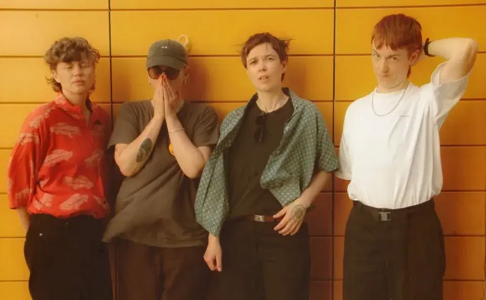 ROME IS NOT A TOWN (se) // Revolver