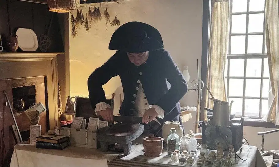 History of Chocolate: 18th c. Chocolate-making Demonstration