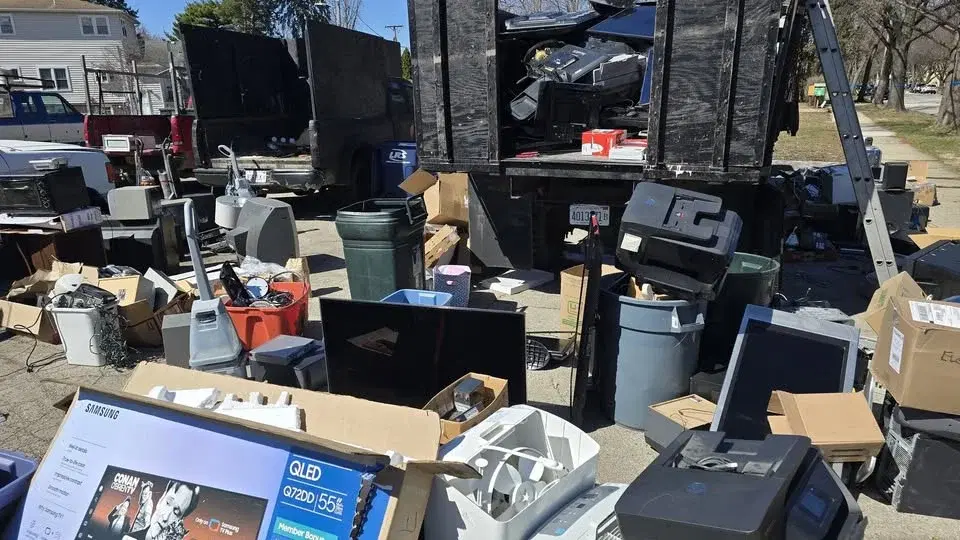 2 day free Electronic Recycling Event & Paint and Tires 9am-4pm