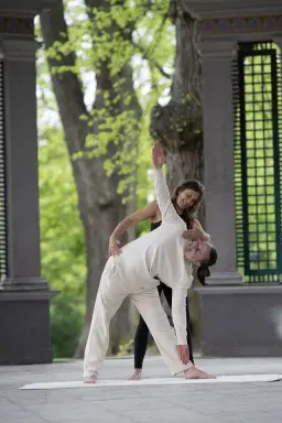 Yoga för stela män kurs (9/2-13/4)