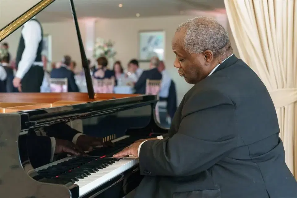 An Evening with The Lincoln Noel Trio