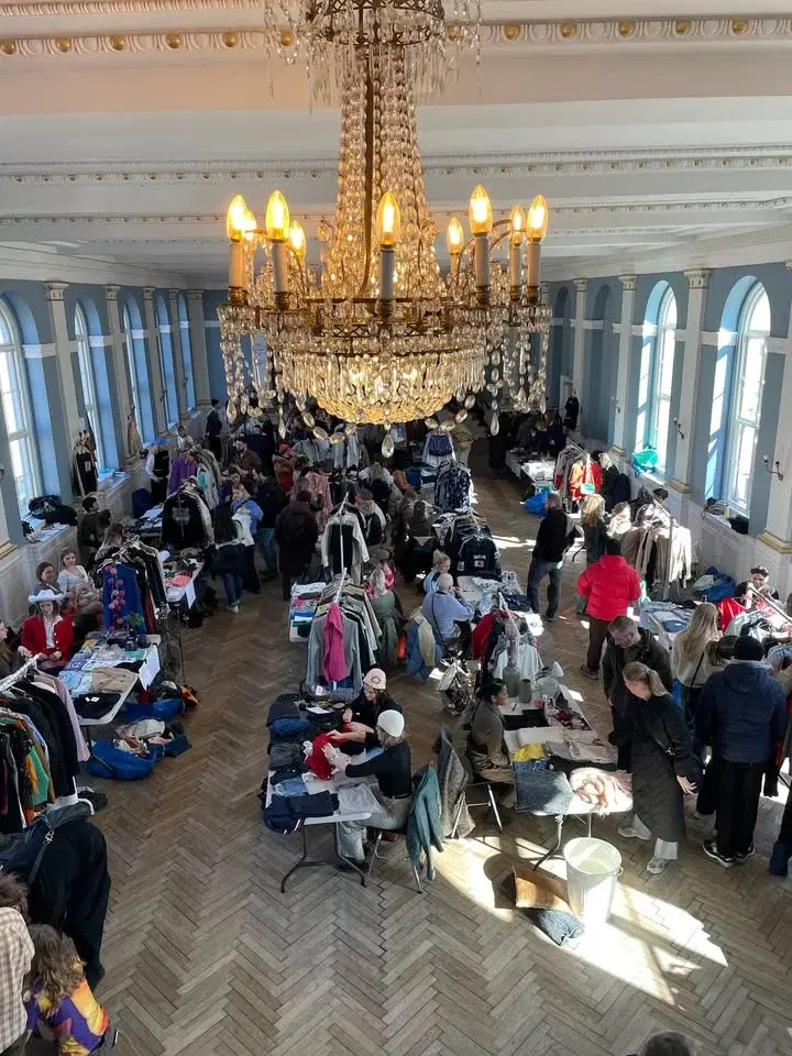 KFUK & KFUM Loppemarked (indendørs)