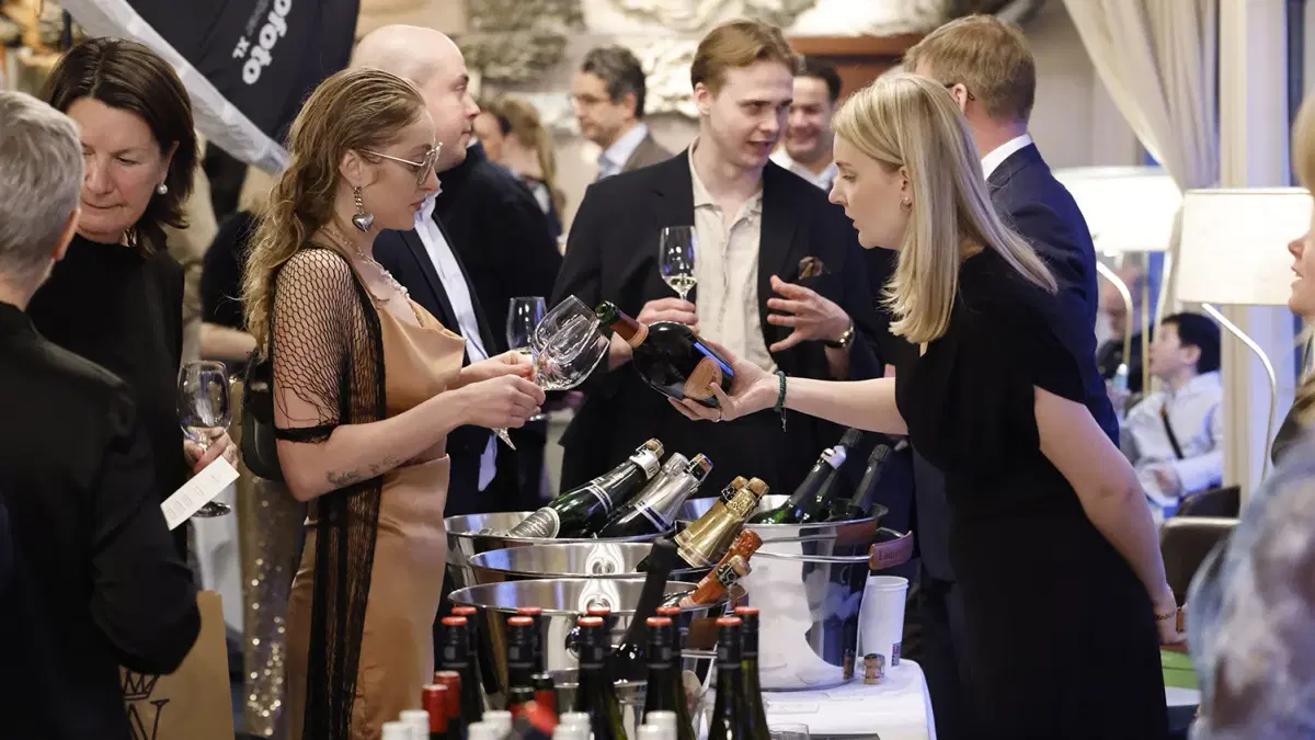 Falstaff Big Bottle & Streetfood Party