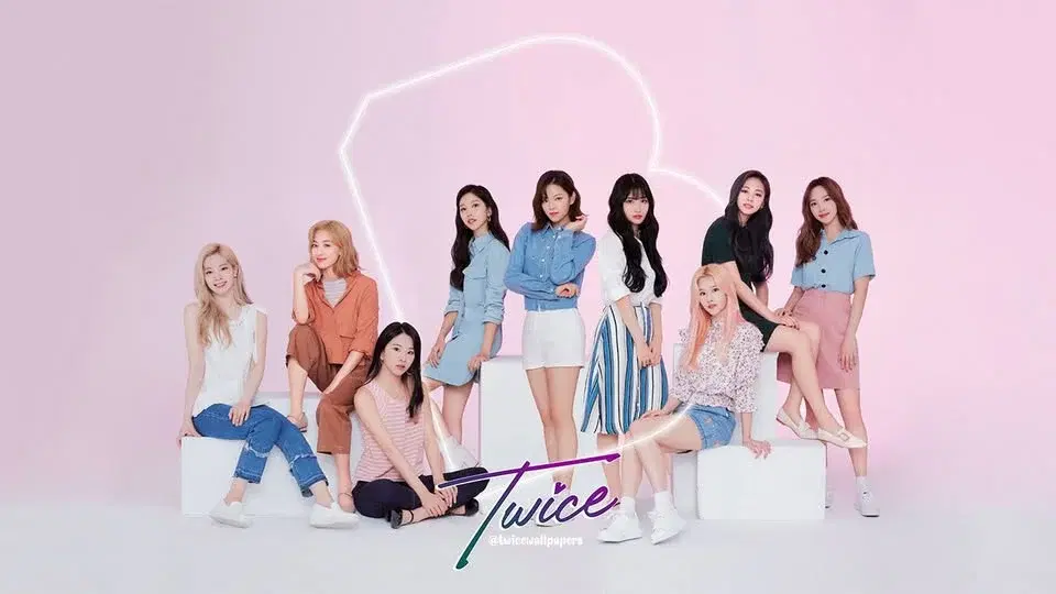 TWICE at State Farm Arena