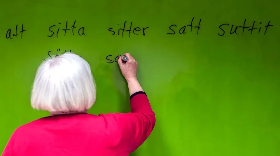 Träna svenska - Stadsbiblioteket