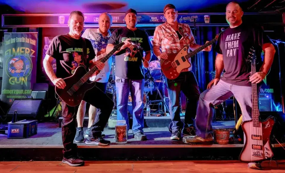 Elmerz Gun @ Willowick Restaurant and Lounge