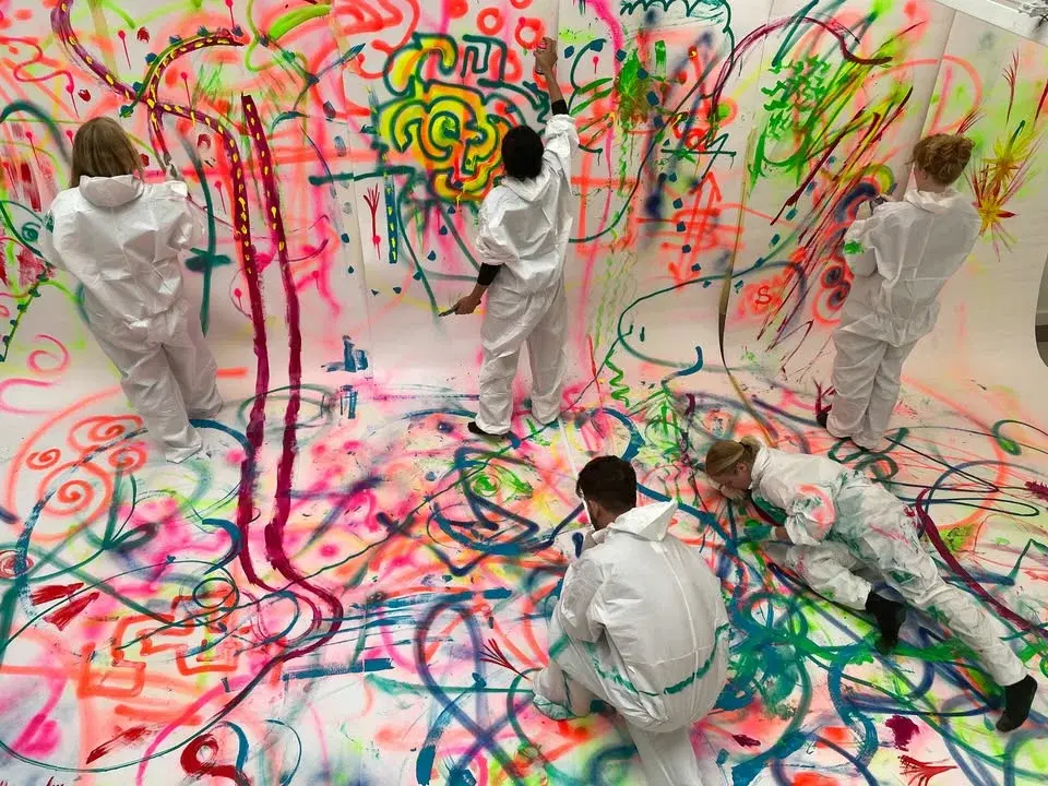 NM Studio med Saadia Hussain: Färg som kollektiv kraft