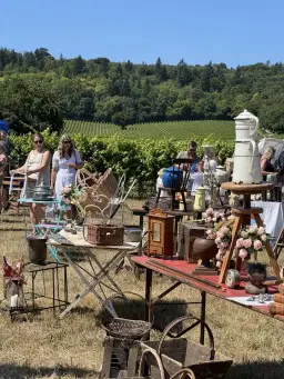 Denbies Antiques, Vintage & Collectors Fair
