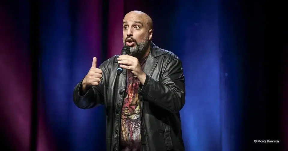 Abdelkarim: Planz Z - jetzt will er's wissen! - Posthof Linz