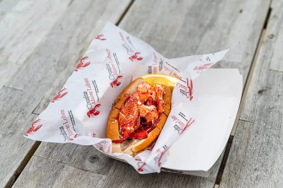 Cousins Maine Lobster at Lowes - Lewistown