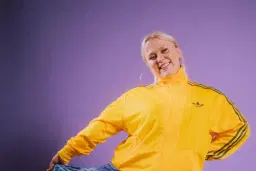 Katie Nicoll live at The Attic Club