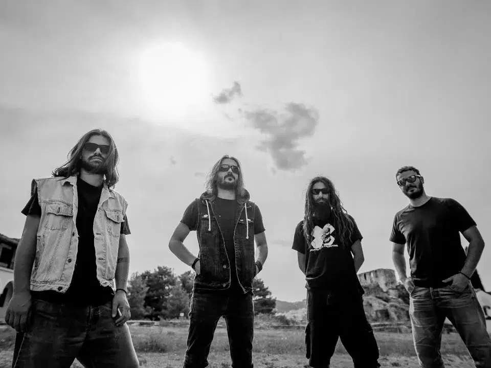 Villagers of Ioannina City - Hamburg, Bahnhof Pauli